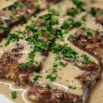 Bifteck avec sauce crémeuse à l'ail
